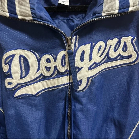 Vintage 90’s Majestic LA Dodgers Sz M bomber jacket - Picture 2 of 8